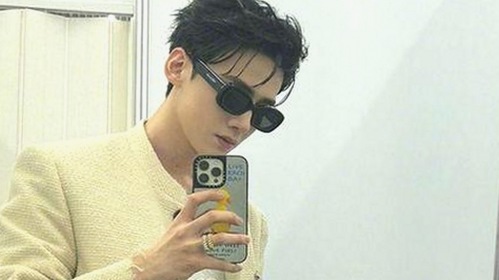 甜蜜蜜的瓜田 VS 娱乐圈多元融合：两大话题引发网友热议